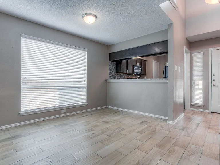 The Quorum at Trophy Club Townhomes — Photo 20