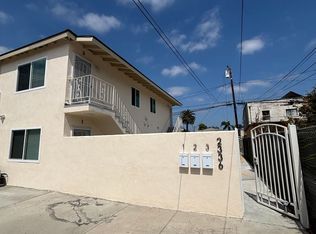 2336 Pasadena Ave, Long Beach, CA 90806