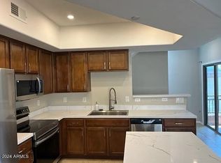 900 S 94th St APT 1060, Chandler, AZ 85224