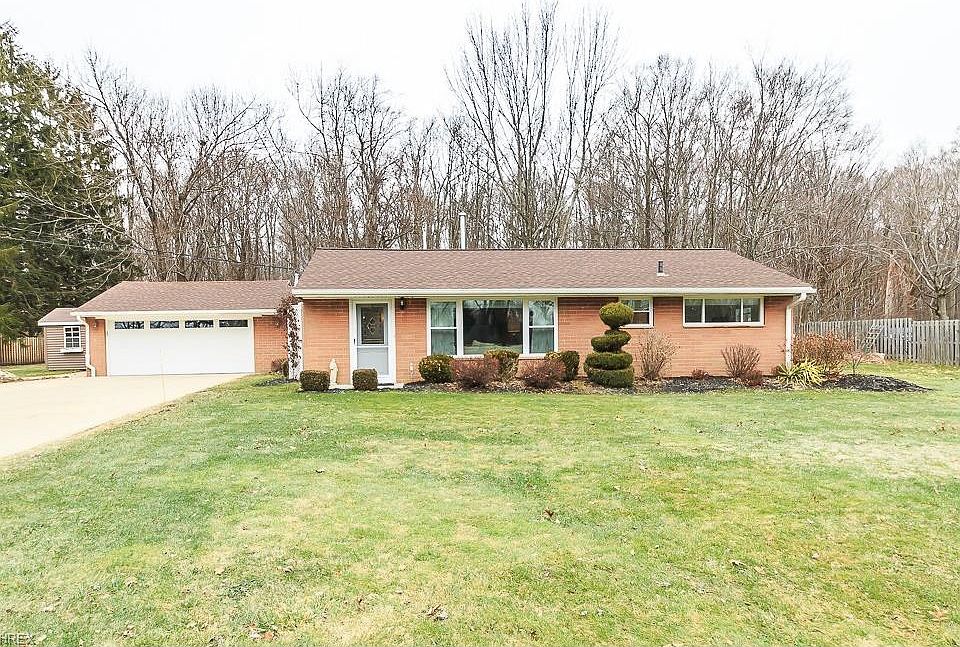 1st image of 10838 Howard Dr