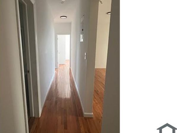 246 S Broadway APT 2C