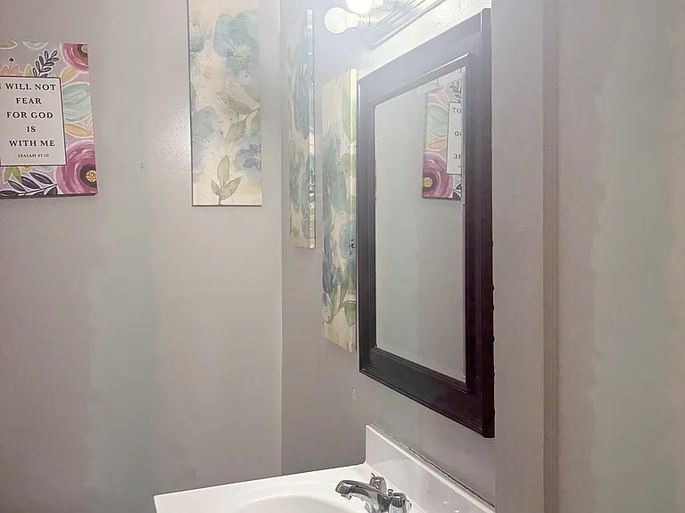 256 W Fisher Ave — Photo 3