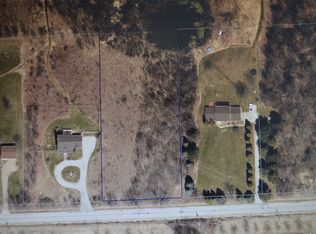 9960 Stafford Rd, Chagrin Falls, OH 44023