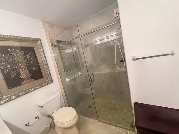 5th image of 9525 El Clair Ranch Road