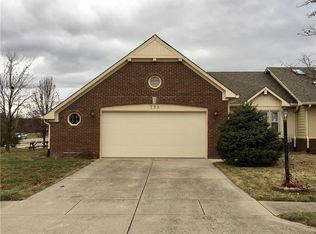 798 Ivy Ln, Greenwood, IN