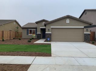 589 Fir Ave, Sanger, CA 93657