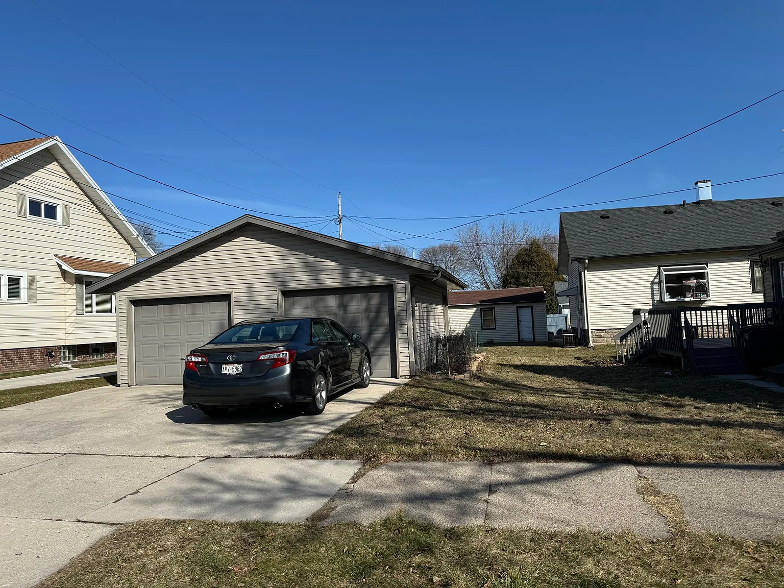 1636 Superior Ave — Photo 4