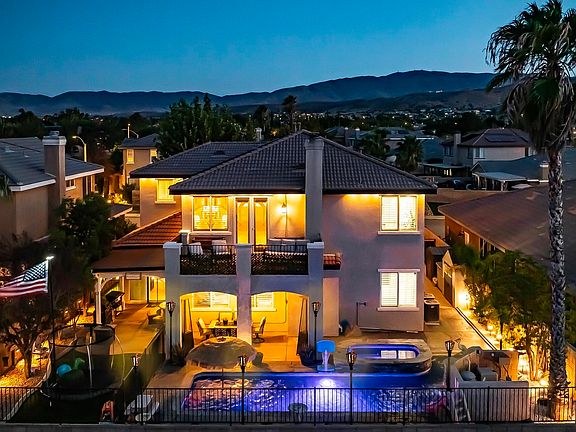 3rd image of 3327 Club Rancho Dr