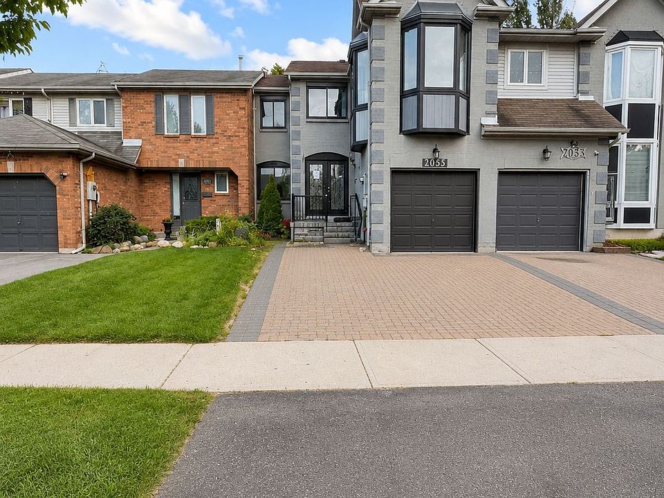 1st image of 2055 Blue Ridge Cres
