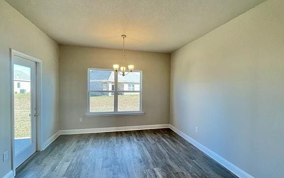 7th image of this home