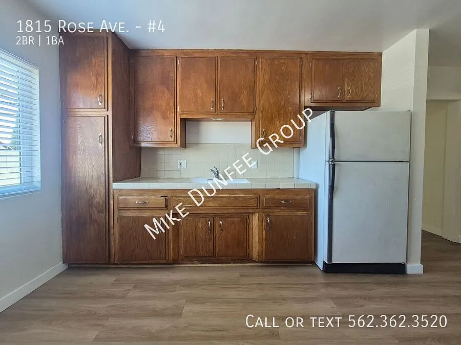 Renovated Poly High Two Bedroom Near Schools — Photo 2