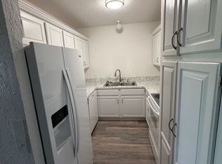 44 6th St W APT 4, Billings, MT 59101