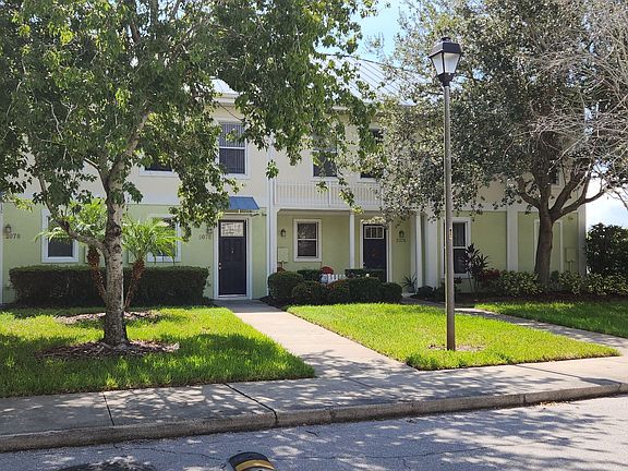 2nd image of 2076 Heritage Key Blvd
