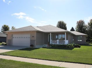 1209 15th St SE, Mason City, IA 50401