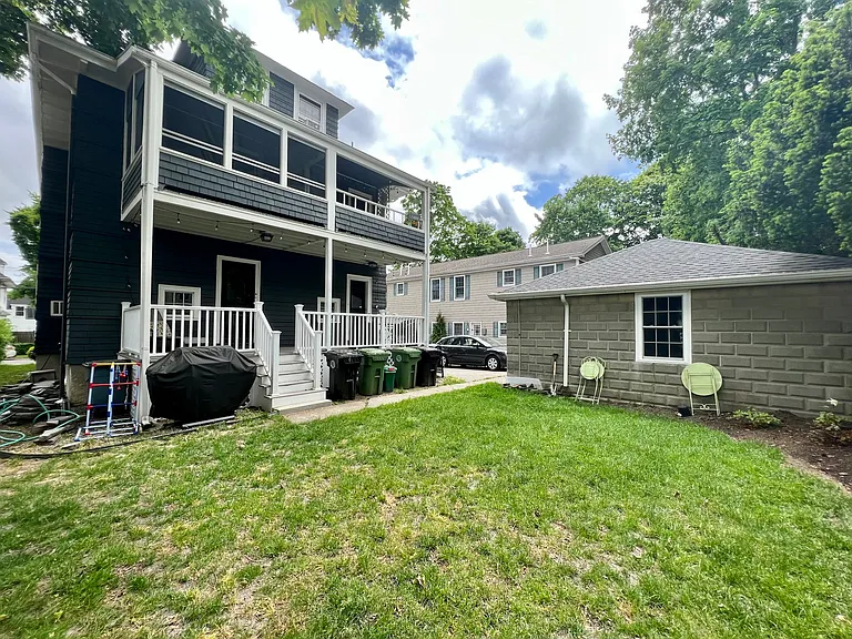 330 School St #1 — Photo 1