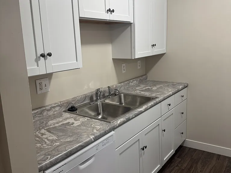 314 Randolph St E #104 — Photo 4