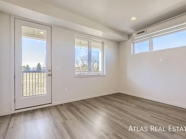 3830 N Olive St #301 — Photo 13