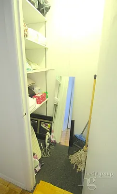 Rented by Hecht Group | media 16