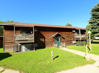 1880 28th Ave S APT 1, Grand Forks, ND 58201