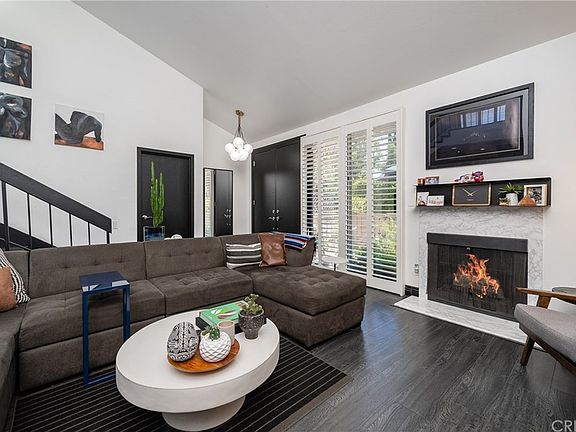 2nd image of 6121 Shoup Ave Unit 8