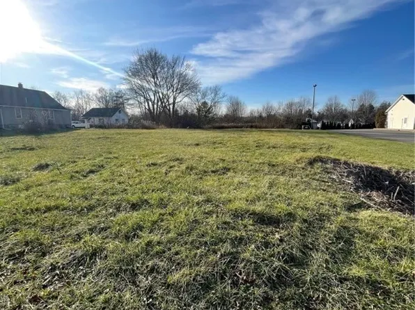 4705 Mahoning Ave NW, Warren, OH 44483