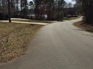 8458 Normandy Rd, Denver, NC 28037