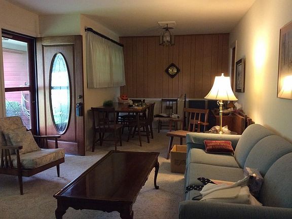3rd image of 4650 Baywood Ln