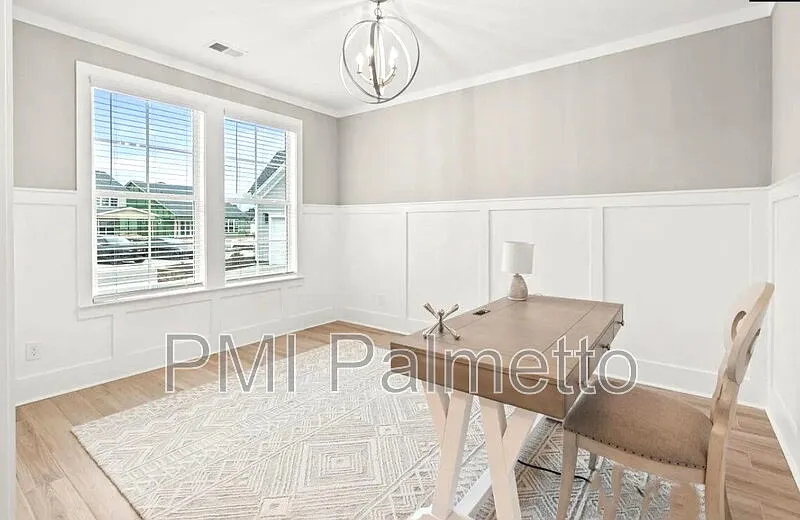 3 bed, 2.5 bath, 2448 sqft, $4,600 — Photo 3