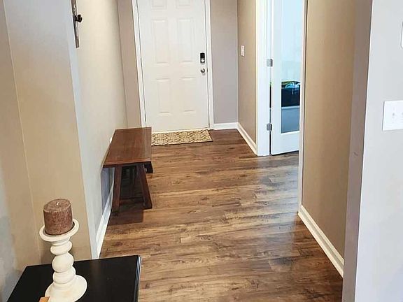 2nd image of 7539 Game Bird St
