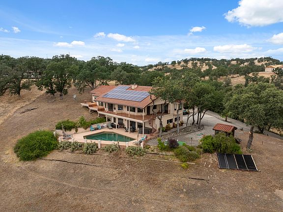 2nd image of 22650 Adobe Rd