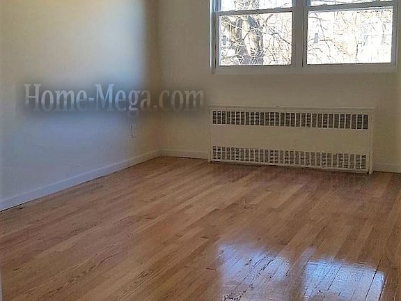 5th image of 2296 Cincinnatus Ave