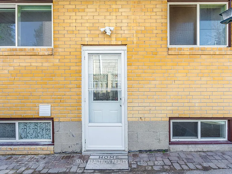 72 B Dunning Ave — Photo 19
