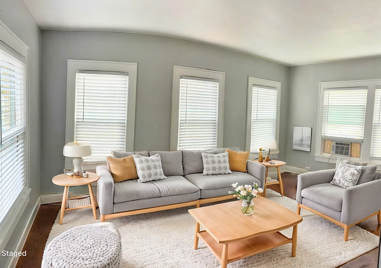 Med Flat 425 — Photo 1