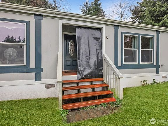 2nd image of 5 Cherokee Place