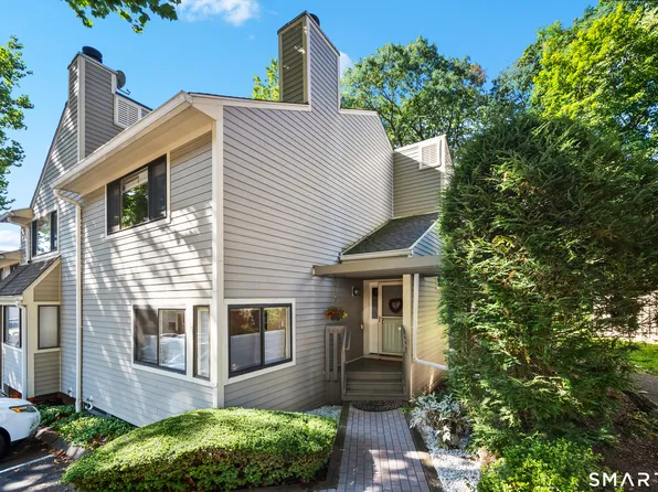 118 Sunrise Hill Road #118, Norwalk, CT 06851