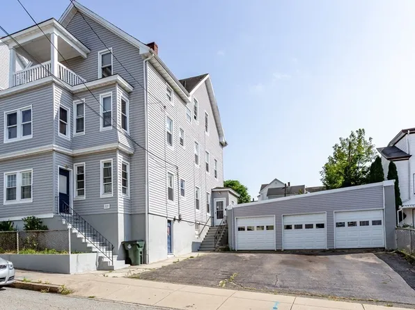 325 Hope St, Fall River, MA 02721