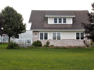 N2572 County Road T, NEW HOLSTEIN, WI 53061