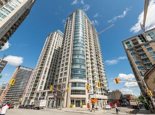 195 Besserer St #1602, Ottawa, ON K1N 0B6