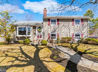1123 Simpson Ave, National Park, NJ 08063