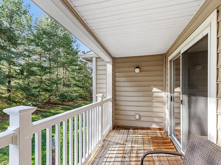 211 S Knollwood Dr #2305 — Photo 32