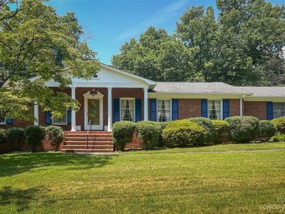 821 Ridgewood Dr NE, Lenoir, NC, 28645