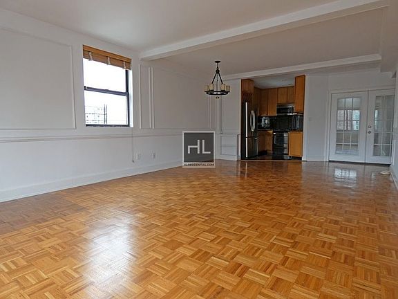 5th image of 402 E 90th St APT 12C