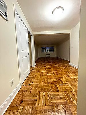 5th image of 166-11 Highland Ave #5E