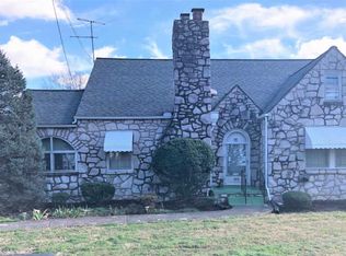 1414 Old Niles Ferry Rd, Maryville, TN 37803