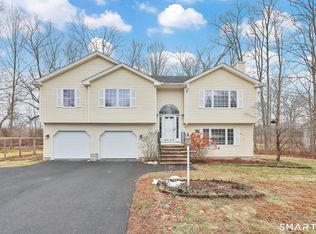 1021 Suffield St, Suffield, CT 06078