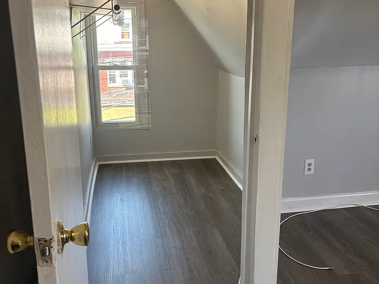 3rd Floor Walk-in closet (2nd Bedroom)