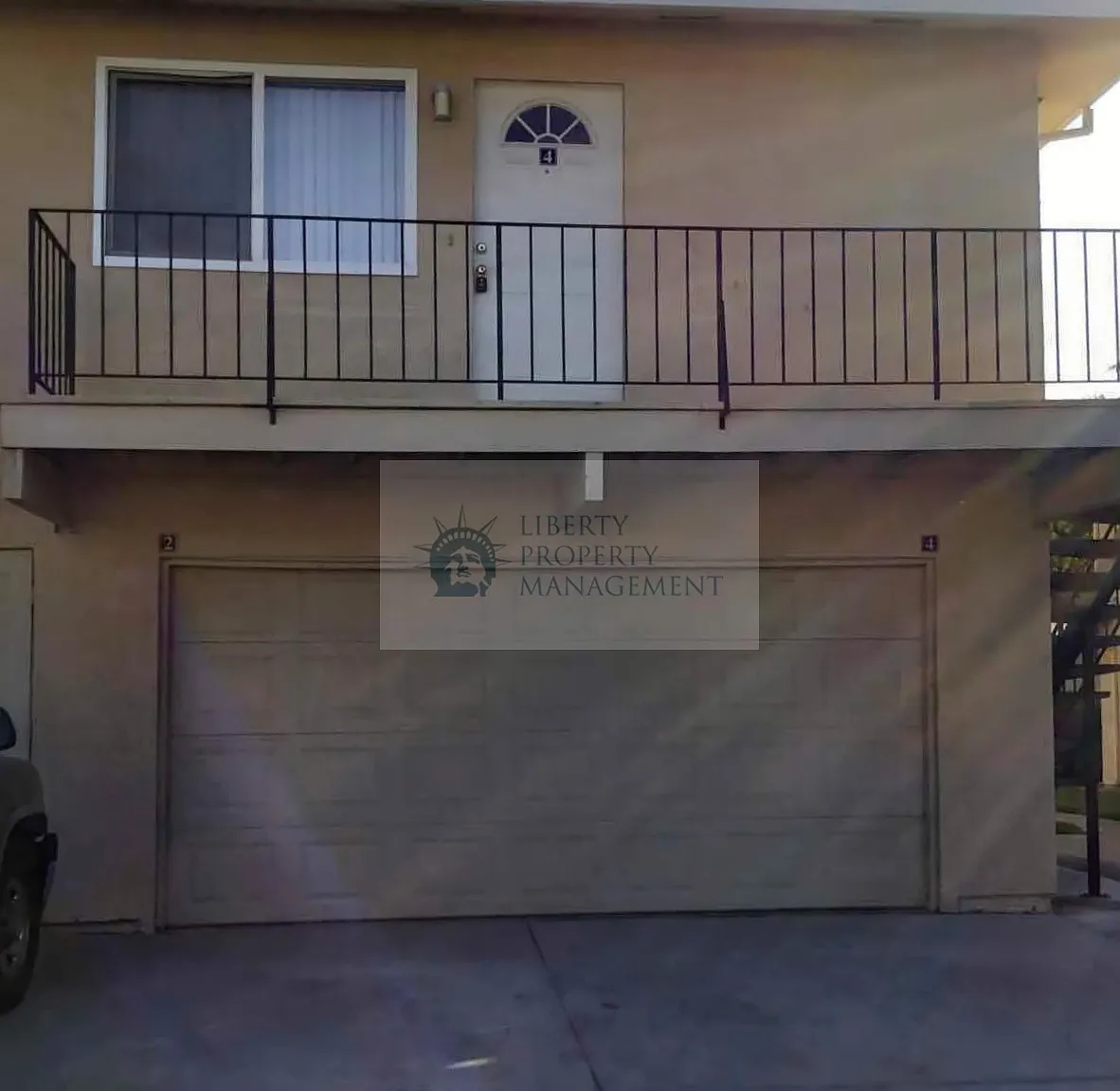 2 bed, 800 sqft, $1,550 — Photo 1