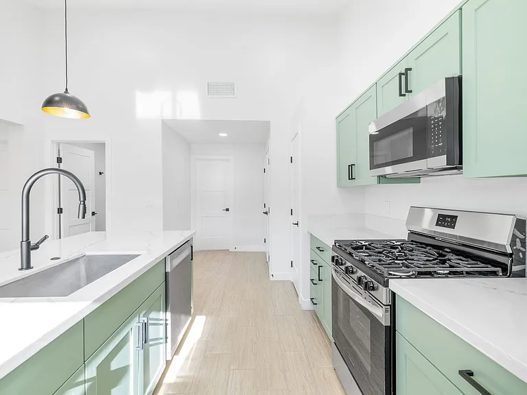 1327 W Speedway Blvd — Photo 9