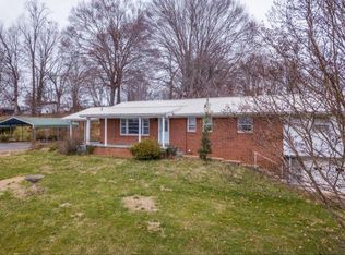 123 Trenton Dr, Johnson City, TN 37604