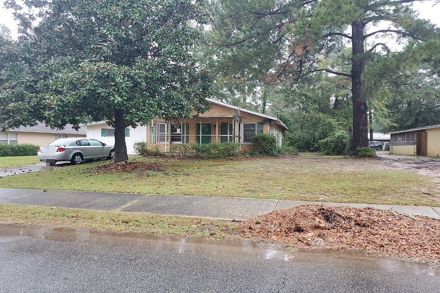 2nd image of 443 Alabama Ave